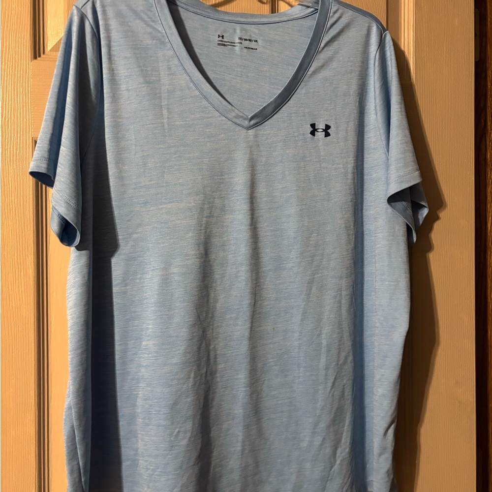 Under Armour Women’s plus size Tee shirt